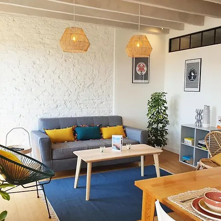 El Loft Perret - Vista Al Volcán Y Al Centro De La Ciudad Apartamento *